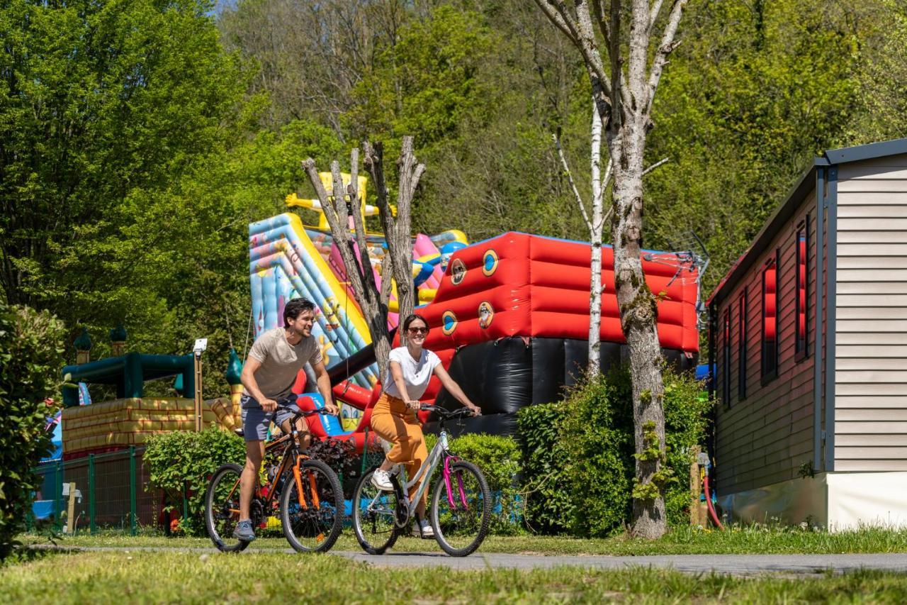 Camping Country Park Crecy La Chapelle - Site Officiel - Next To Disneyland Paris エクステリア 写真