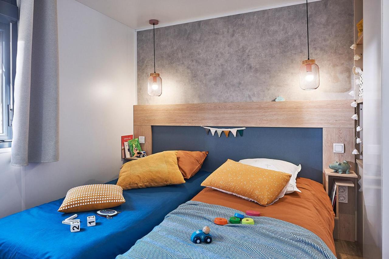 Camping Country Park Crecy La Chapelle - Site Officiel - Next To Disneyland Paris エクステリア 写真